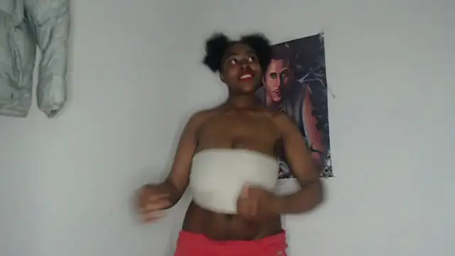 lyssyhorny online show from 11/24/25, 11:32