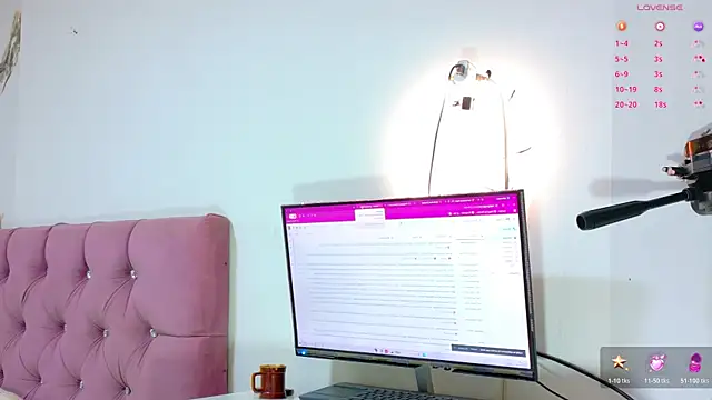 Gaby Vegaa online show from 12/02/25, 11:23