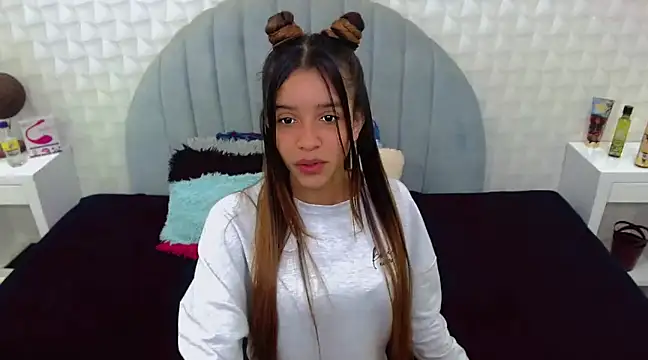 charlotte 0309 online show from 03/18/25, 06:26