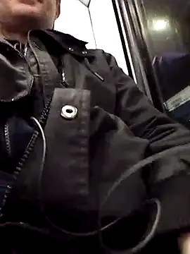 Snapshot of openlegsforyou chatting on 02/24/25, 06:27 openlegsforyou online show from 02/24/25, 06:27