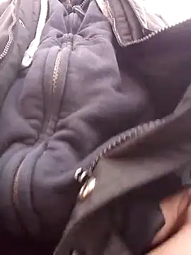 Snapshot of openlegsforyou chatting on 02/24/25, 09:32 openlegsforyou online show from 02/24/25, 09:32