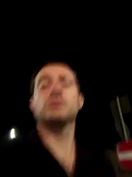 Snapshot of openlegsforyou chatting on 09/18/25, 08:44 openlegsforyou online show from 09/18/25, 08:44