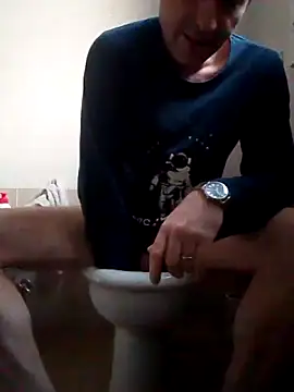 Snapshot of openlegsforyou chatting on 10/14/25, 06:03 openlegsforyou online show from 10/14/25, 06:03