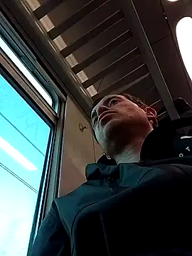 Snapshot of openlegsforyou chatting on 10/17/25, 03:36 openlegsforyou online show from 10/17/25, 03:36