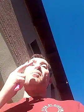 Snapshot of openlegsforyou chatting on 10/24/25, 07:16 openlegsforyou online show from 10/24/25, 07:16