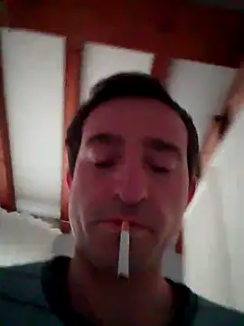 Snapshot of openlegsforyou chatting on 11/14/25, 06:56 openlegsforyou online show from 11/14/25, 06:56