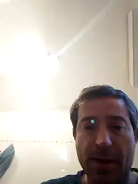 Snapshot of openlegsforyou chatting on 12/01/25, 07:02 openlegsforyou online show from 12/01/25, 07:02