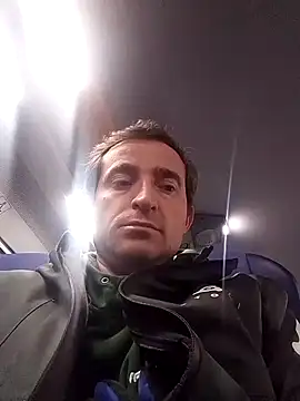 Snapshot of openlegsforyou chatting on 12/02/25, 06:14 openlegsforyou online show from 12/02/25, 06:14