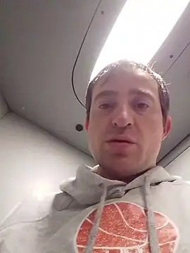 Snapshot of openlegsforyou chatting on 03/02/26, 05:19 openlegsforyou online show from 03/02/26, 05:19