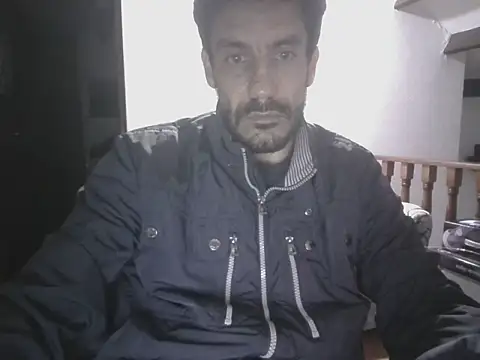 Snapshot of elkike1980 chatting on 05/27/26, 03:14 elkike1980 online show from 05/27/26, 03:14