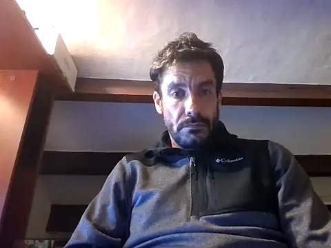 Snapshot of elkike1980 chatting on 05/29/26, 03:59 elkike1980 online show from 05/29/26, 03:59