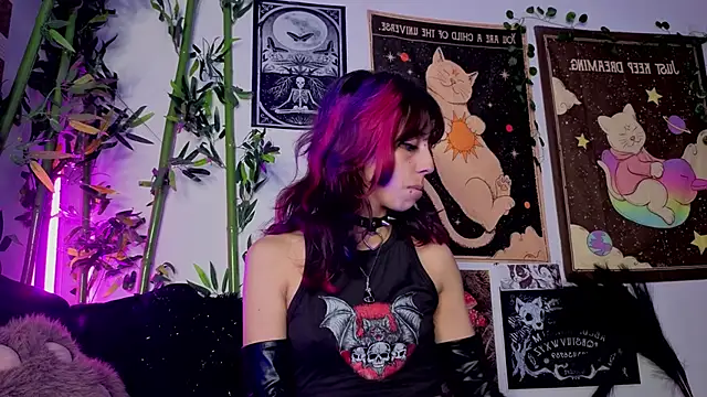 Nyx nayla online show from 04/21/26, 02:51