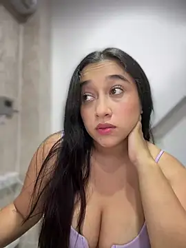 cata megan online show from 03/03/25, 04:47