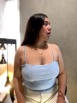 emmily d online show from 09/30/25, 05:40