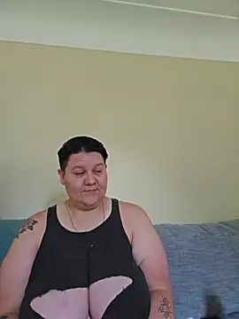 DevilDahm online show from 06/09/26, 10:21