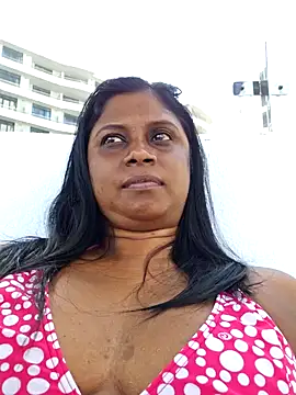 Snapshot of Sensual_indian7 chatting on 01/31/25, 12:18 Sensual indian7 online show from 01/31/25, 12:18