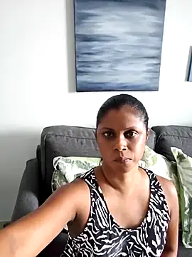 Snapshot of Sensual_indian7 chatting on 03/05/25, 03:40 Sensual indian7 online show from 03/05/25, 03:40