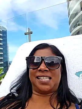 Snapshot of Sensual_indian7 chatting on 03/12/25, 12:47 Sensual indian7 online show from 03/12/25, 12:47