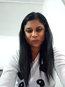 Snapshot of Sensual_indian7 chatting on 09/23/25, 02:31 Sensual indian7 online show from 09/23/25, 02:31