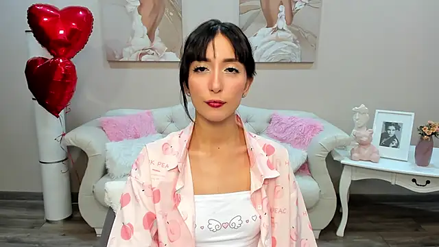 NicoleLimp online show from 02/11/25, 12:37