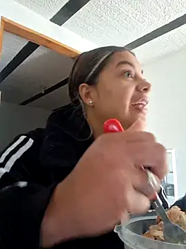 Daila 20  online show from 09/28/25, 01:05