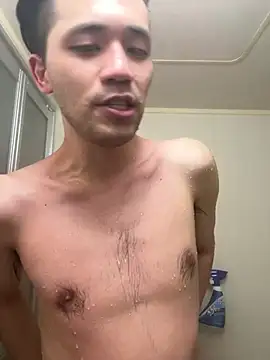 ryusei18570 online show from 02/08/25, 01:11