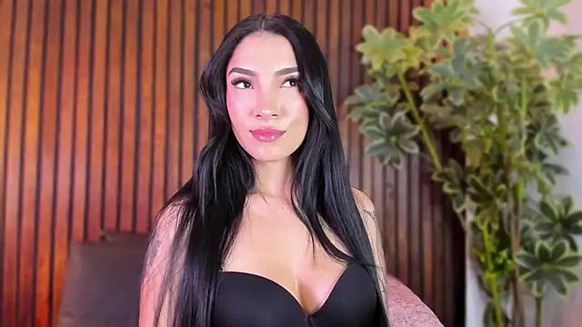 Jennmiiller  online show from 11/18/25, 11:47