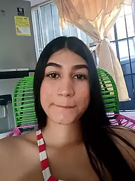 Julix A online show from 02/04/26, 09:20