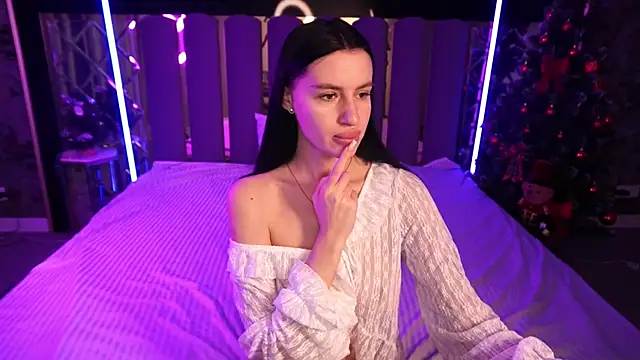 Snow WhiteeeX online show from 01/13/26, 06:40