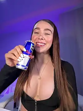 Lanataylor- online show from 02/18/25, 11:30