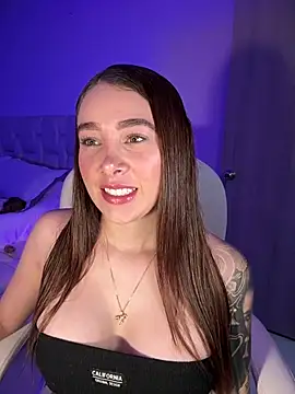 Lanataylor- online show from 02/19/25, 10:42