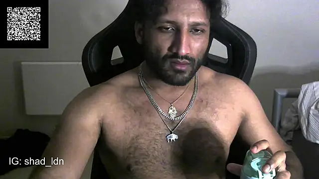 Snapshot of shadthebiguy chatting on 01/15/25, 12:09 shadthebiguy online show from 01/15/25, 12:09