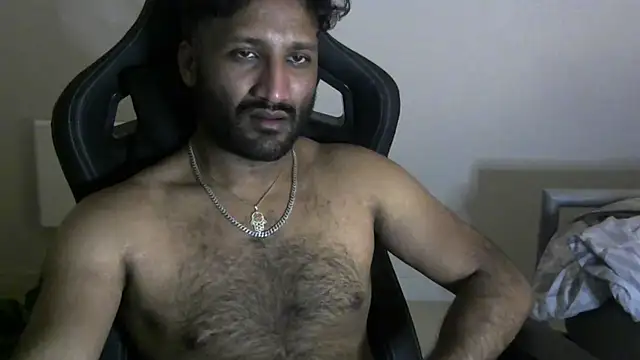 Snapshot of shadthebiguy chatting on 03/09/25, 12:10 shadthebiguy online show from 03/09/25, 12:10