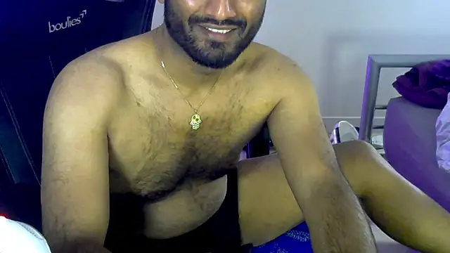 Snapshot of shadthebiguy chatting on 10/29/25, 12:02 shadthebiguy online show from 10/29/25, 12:02