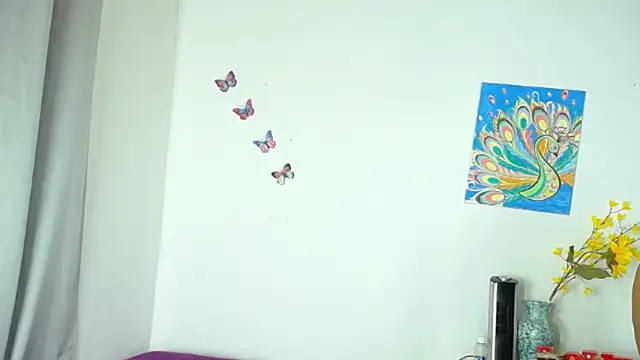 Madison  12 online show from 12/07/24, 01:25