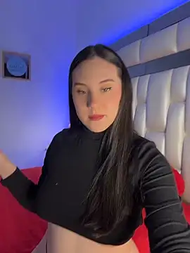 Snapshot of _ISABELLA_HOT_ chatting on 05/13/26, 02:36 ISABELLA HOT online show from 05/13/26, 02:36