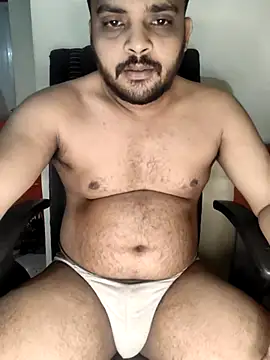 Snapshot of Mr_Handsome_hunk chatting on 10/21/25, 07:25 Mr Handsome hunk online show from 10/21/25, 07:25