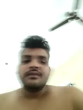 Snapshot of Mr_Handsome_hunk chatting on 10/29/25, 08:49 Mr Handsome hunk online show from 10/29/25, 08:49