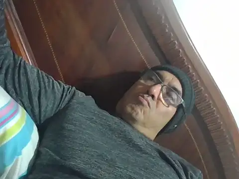 exmilitary online show from 02/05/26, 03:44