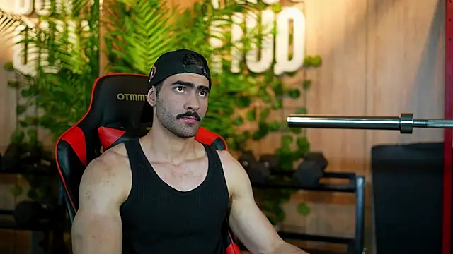 Snapshot of Austin_bolt chatting on 12/06/24, 02:35 Austin bolt online show from 12/06/24, 02:35