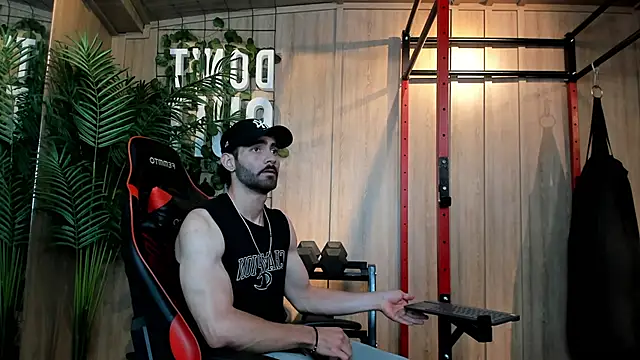 Snapshot of Austin_bolt chatting on 01/03/25, 02:10 Austin bolt online show from 01/03/25, 02:10