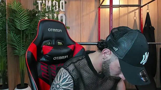 Snapshot of Austin_bolt chatting on 01/07/25, 01:17 Austin bolt online show from 01/07/25, 01:17