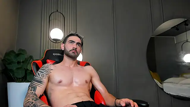 Snapshot of Austin_bolt chatting on 01/15/25, 06:12 Austin bolt online show from 01/15/25, 06:12