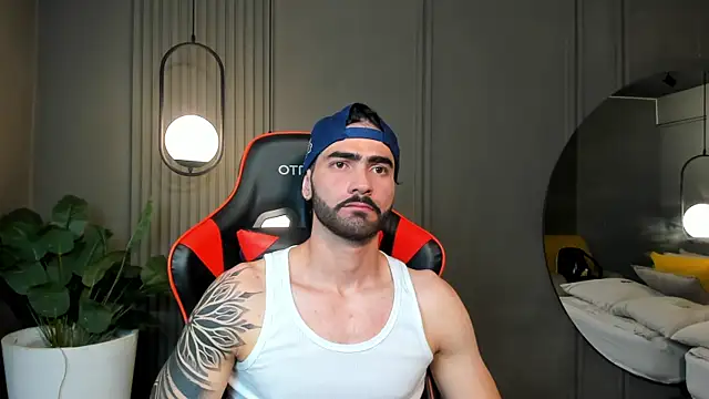 Snapshot of Austin_bolt chatting on 01/17/25, 02:18 Austin bolt online show from 01/17/25, 02:18