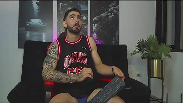 Snapshot of Austin_bolt chatting on 02/22/25, 02:50 Austin bolt online show from 02/22/25, 02:50