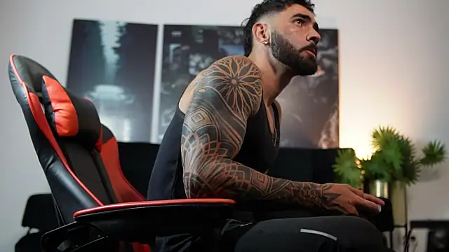 Snapshot of Austin_bolt chatting on 09/20/25, 01:50 Austin bolt online show from 09/20/25, 01:50