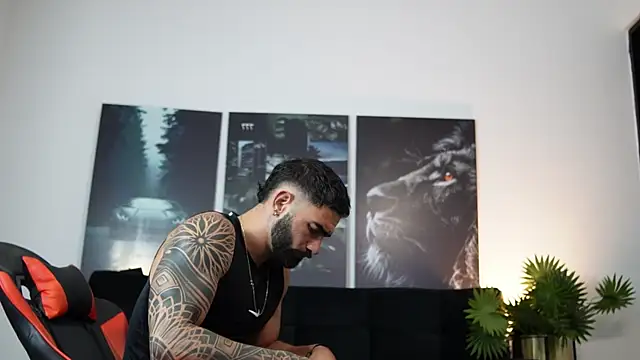 Snapshot of Austin_bolt chatting on 09/21/25, 01:29 Austin bolt online show from 09/21/25, 01:29