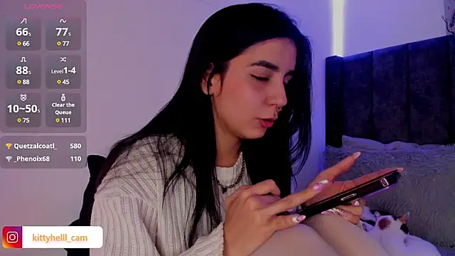 Alice woodville online show from 02/28/25, 09:33