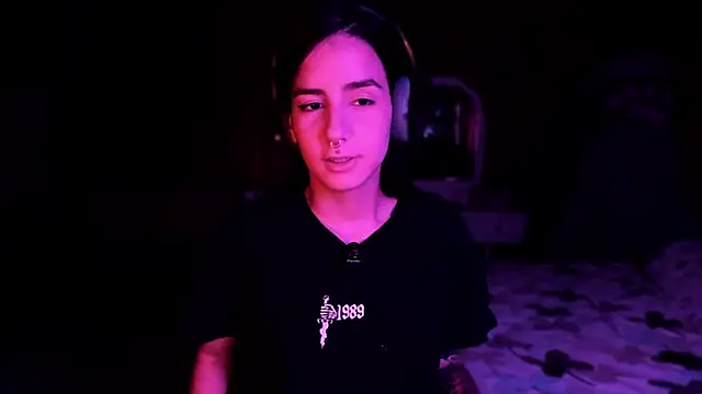 Alice woodville online show from 11/03/25, 05:09