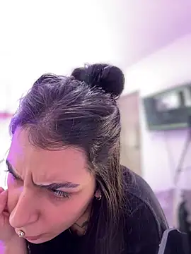 Alice woodville online show from 03/07/26, 12:18